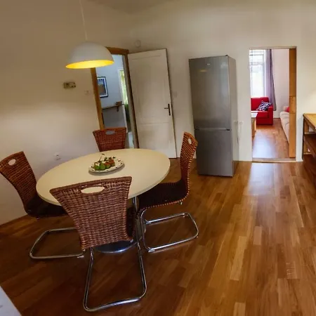 بيت للعطل Lazy Pear House *